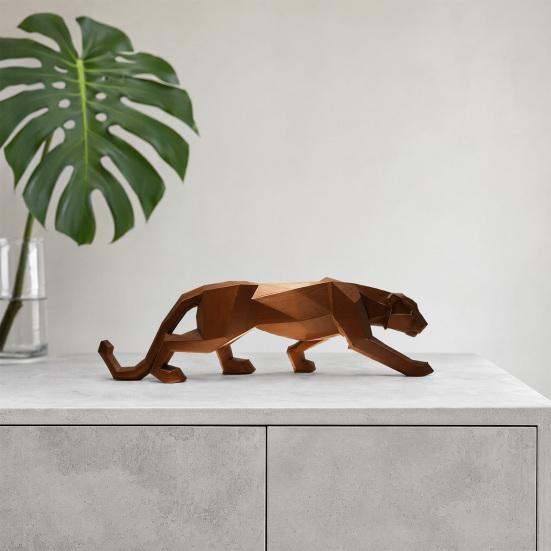 3D Printed Cheetah Figurine, Compact Geometric Faceted Cheetah Sculpture, Minimalist Leopard Statue for Home Office Decor Gift