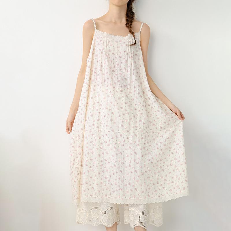 Spring/Summer 2026 Floral Print Spaghetti Strap Midi Dress - Sweet Mori Style with Lace Patchwork