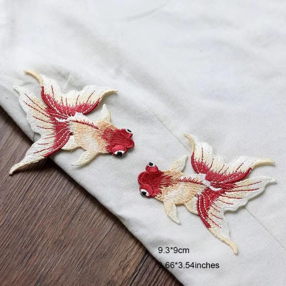 1 Pair 9.3*9cm Goldfish Patch Ink Embroidery Red Pink Clothing Patches Ethnic Style Sew on Applique Clothing Decoration
