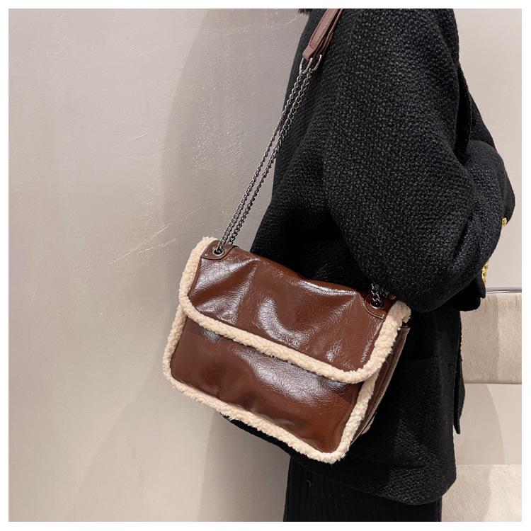 Damers Mångsidiga Plyschkedja Axelväska - Stor Kapacitet Höst/Vinter Mode Crossbody