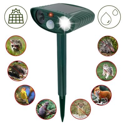 Solar-Tiervertreiber, Ultraschall-Katzen- und Hundevertreiber, solarbetriebener, wasserdichter Tiervertreiber mit 3 vertikalen Sicherheitsstangen