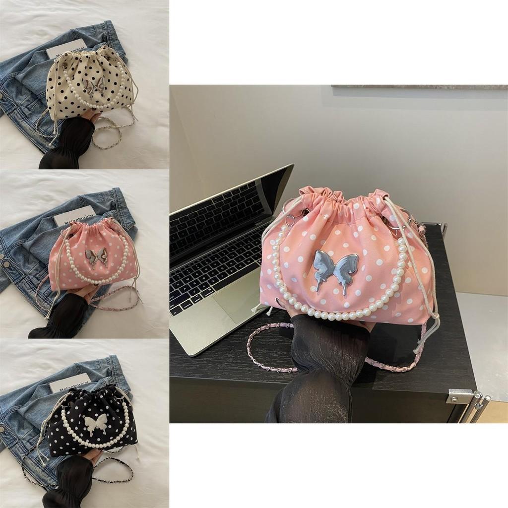 Schicke Minimalistische Süße Ketten-Schulter-Beuteltasche In Eleganten Schwarz-Rosa- Und Cremefarben Für Die Herbstmode 2024