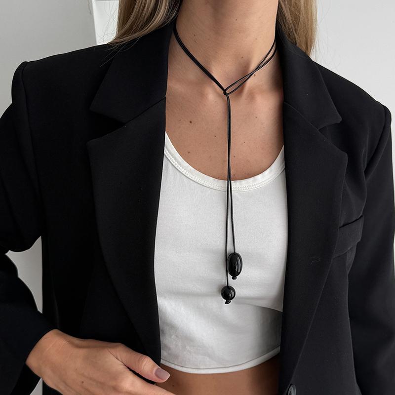 Niche Design Ins Transparent Resin Pendant Necklace For Women Simple Personalized Adjustable Necklace Jewelry Gift