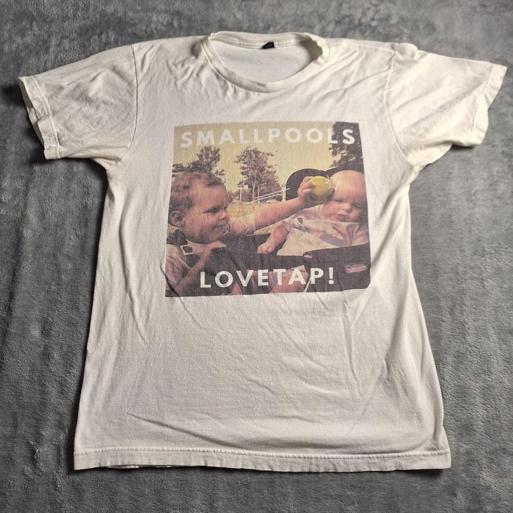

Vintage Indie Rock Tour Graphic Tee, Retro LA Inspired White Medium Unisex T-Shirt XXXL
