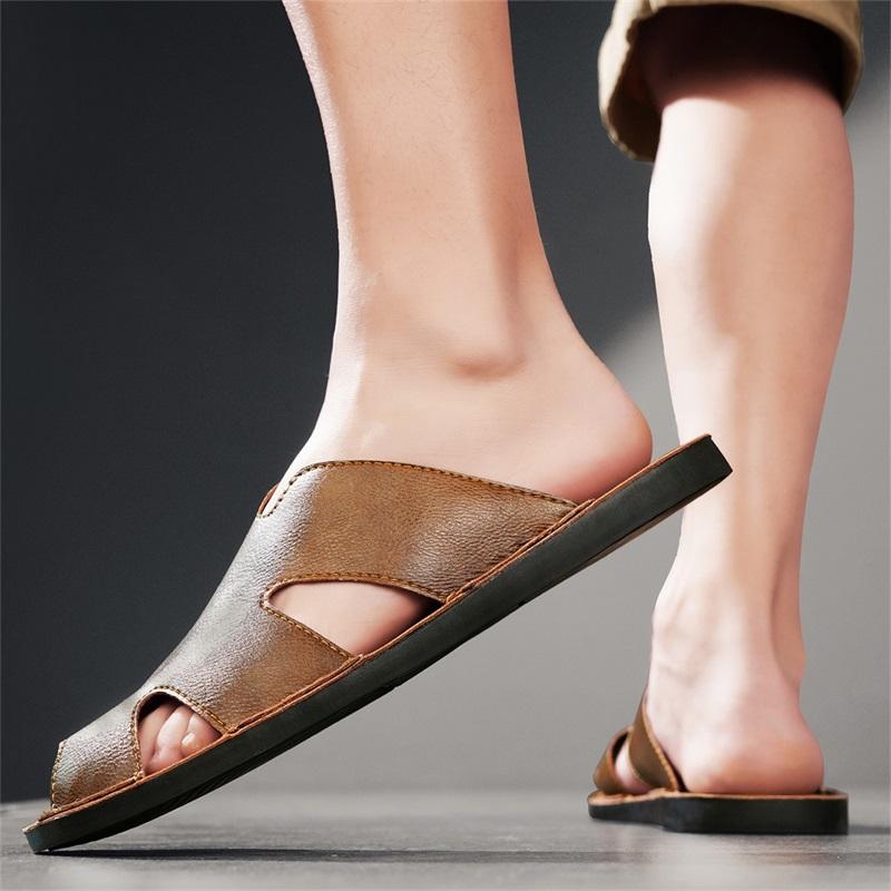 Men Slippers Handmade Simple Flats Brown Leather Sandals Outdoor Summer Roman Sandals Closed Toe Beach Shoes Plus Size