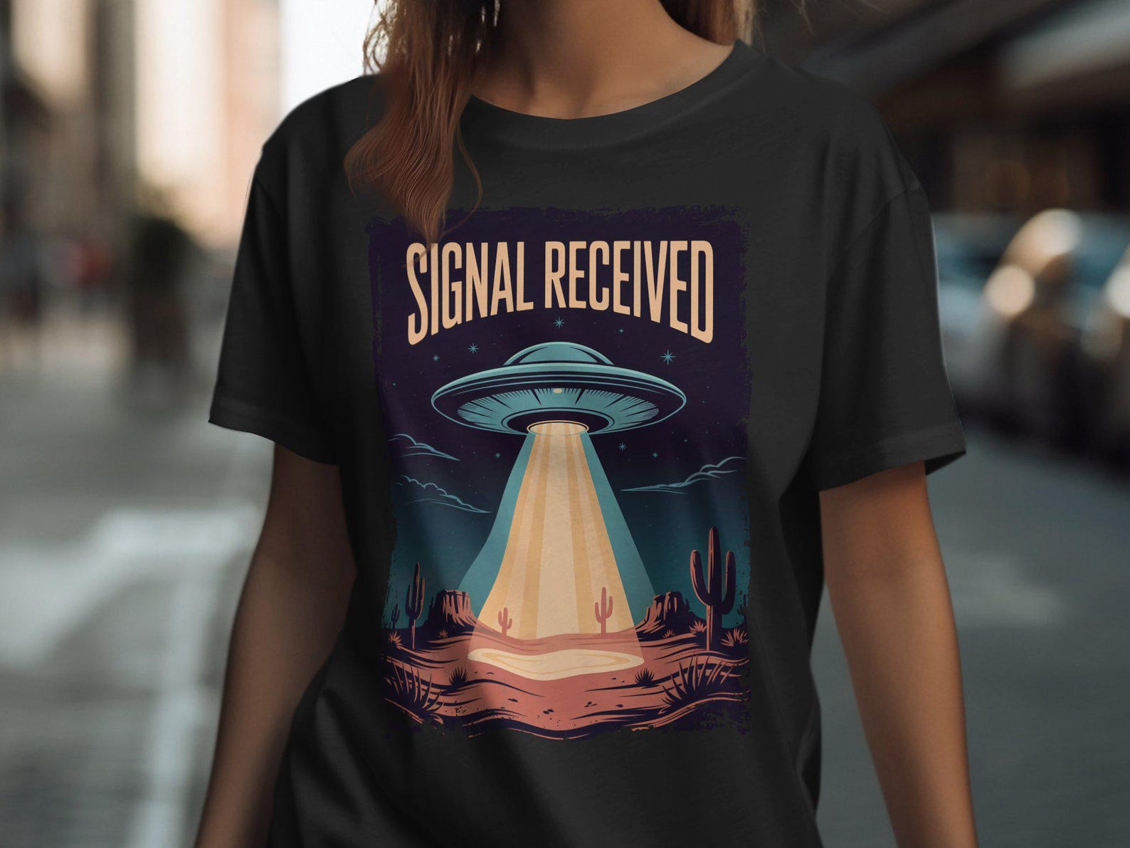 Signal Received T-Shirt, UFO Invasion Shirt, Retro Alien T-Shirt, Desert Landscape, Vintage Sci-Fi Tees, Alien Abduction, Novelty Space M