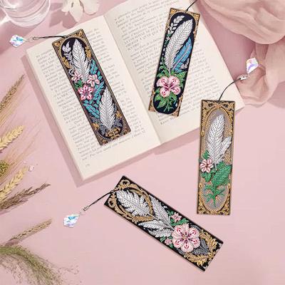 4 Stück Besondere Form Schöne Federn 5D DIY Diamantmalerei Lesezeichen DIY Lesezeichen Diamantmalerei Kits für Erwachsene Anfänger