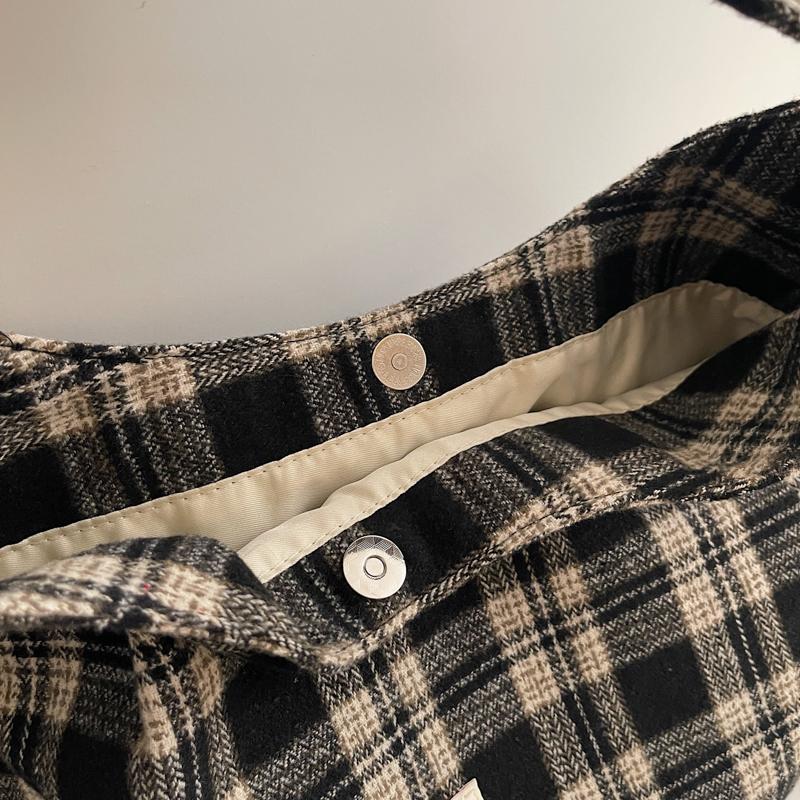 Vintage Plaid Handbag Lightweight Large Capacity Commuter Shoulder Bag