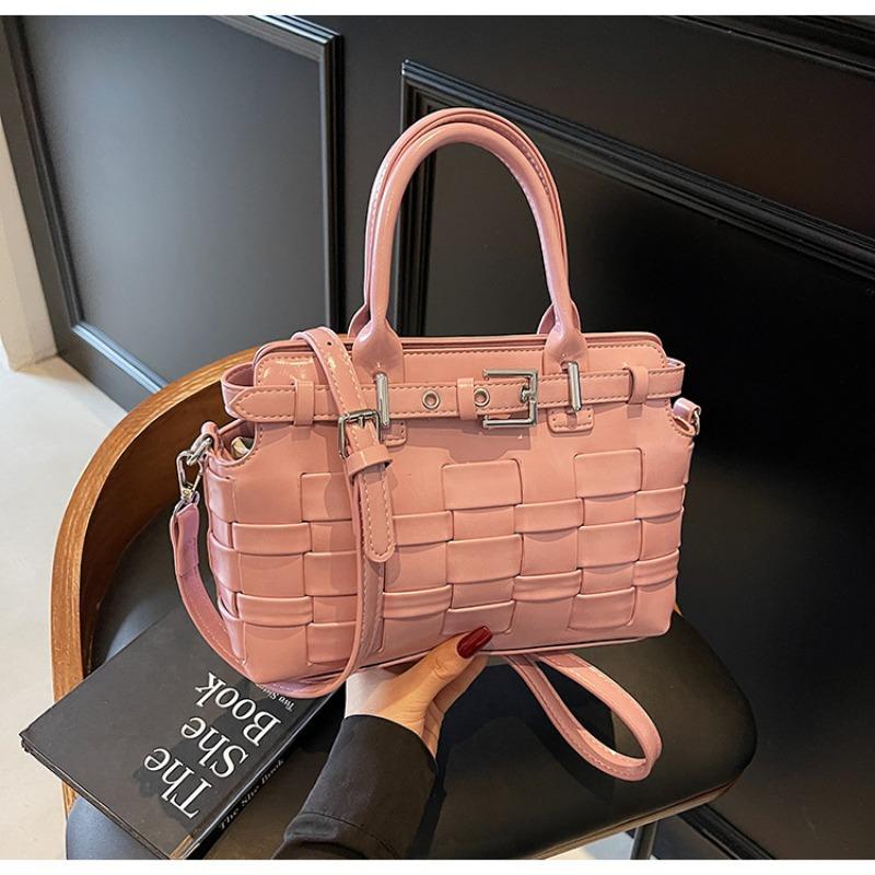 

Niche woven bag women s new spring versatile messenger bag fashion handbag small bag рожевий