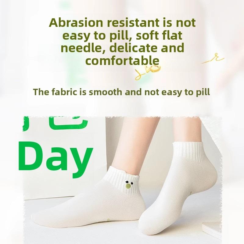 5 Pairs of Women's Summer Thin Cotton Deodorant Lovely Shallow Mouth Non Slip Heel Socks