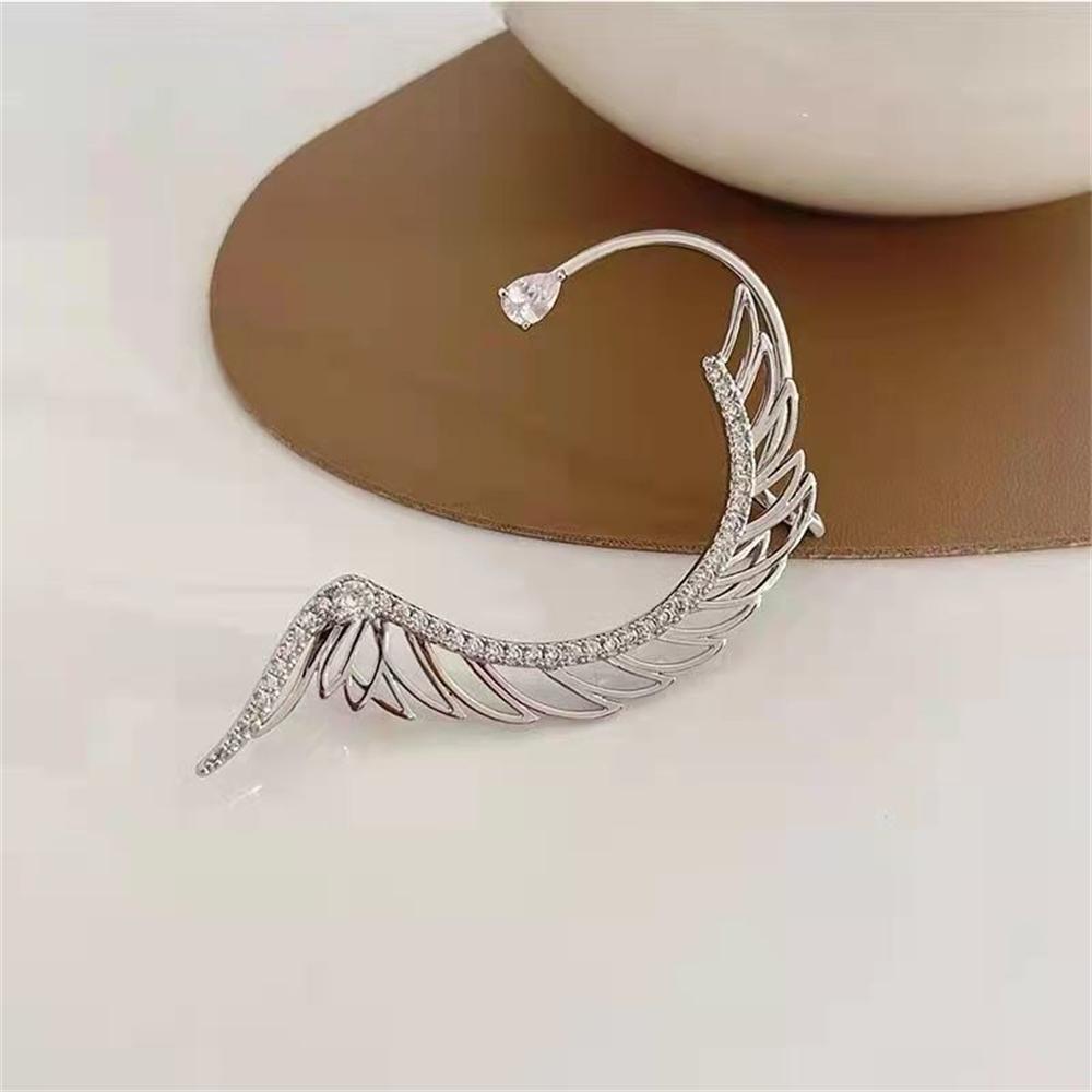 Gold Silver Color Metal Wings Ear Clips Luxury Pretty Earrings Without Piercing Zircon Ear Cuff for Women Fashion Jewelry Gifts