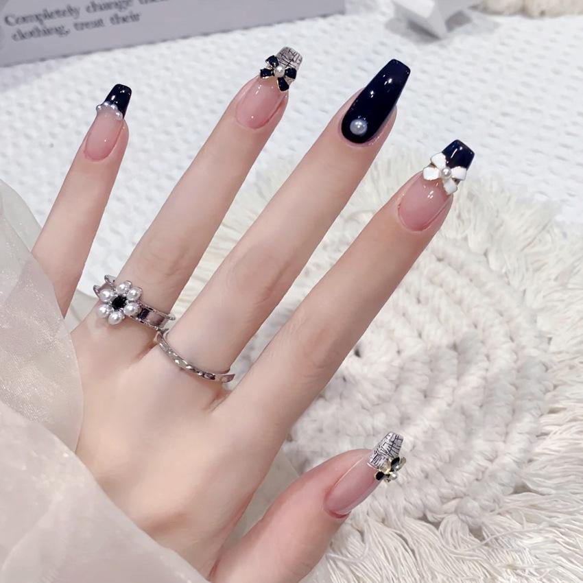 24Pcs Pink Silver Glitter Diamond Fake Nails Long Ballerina Press On Nails Reusable False Nail Tips Set