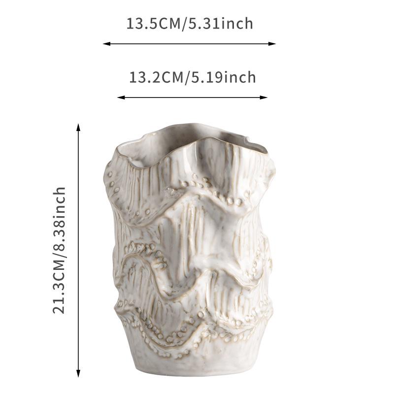 High-End Retro Ceramic Vase for Artistic Flower Arrangements