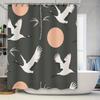 Vogelflug Schwarzer Duschvorhang mit Bambus-Sonnenuntergangs-Design für Badezimmerdekorationen Grau-Weißes Muster