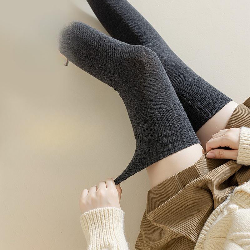 Knee Protection Socks for Women, Warm In Autumn and Winter, Knee Protection Thigh Socks That Won't Fall Off, Cold-resistant Leg Protection Socks
