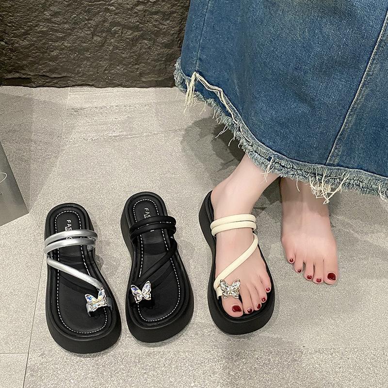 Slippers thick-soled new 2025 fairy style fashion Korean outer wear female summer with skirt cover toe round head cool slippers