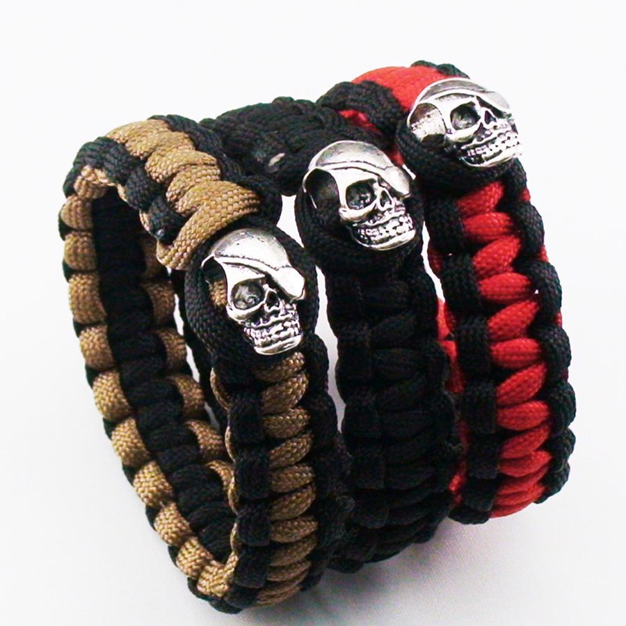 Braccialetti Bangle di Sopravvivenza in Paracord da Esterno Uomo Tono Argento Braccialetto da Polso con Corda Teschio Campeggio Escursionismo Braccialetto con Fibbia di Emergenza Gioielli