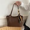 Summer New Fashionable Largecapacity Retro Casual Versatile Commuting To Work Single Shoulder Underarm Tote Bag Women