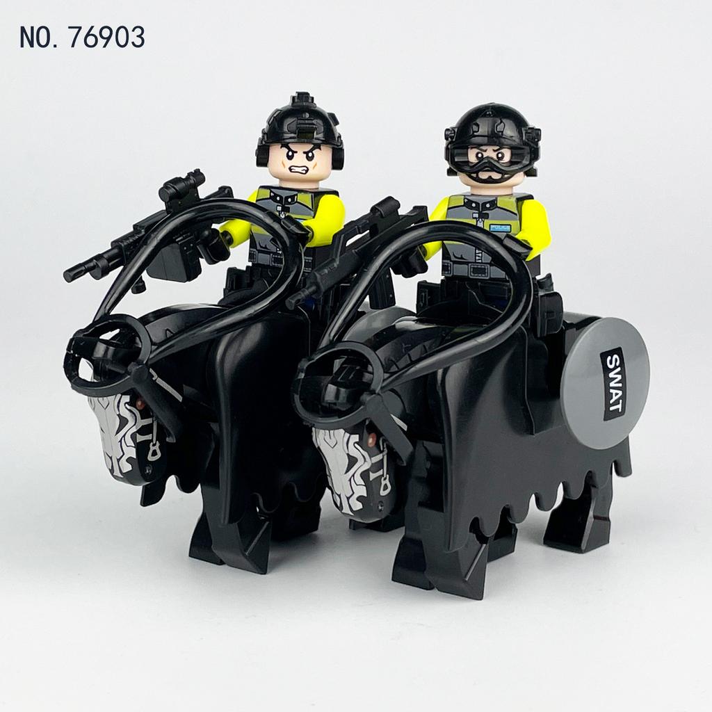 2pcs 76903 Mounted Police Patrol Black Horse Rope Children's Building Blocks Toy