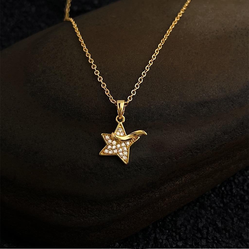 The Little Prince 18K Gold Star Necklace with Zircon, Elegant Star-Shaped Clavicle Chain for Women