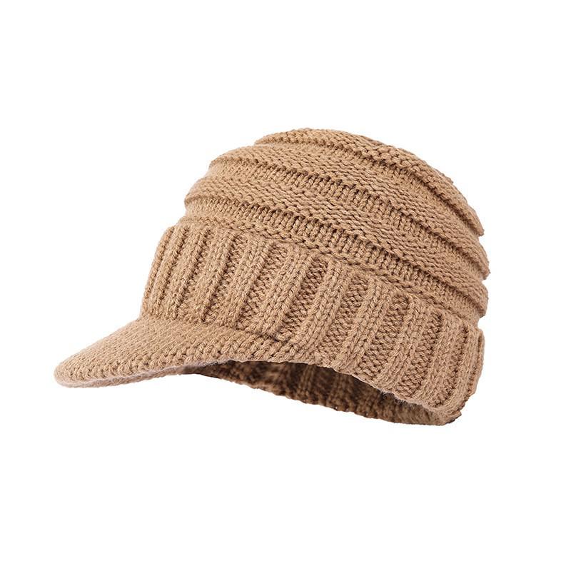 

Minimalist Women s Duckbill Knit Hat - Short Brim, Warm Ear Protection for Autumn/Winter Skiing. Regular - Fine Knit