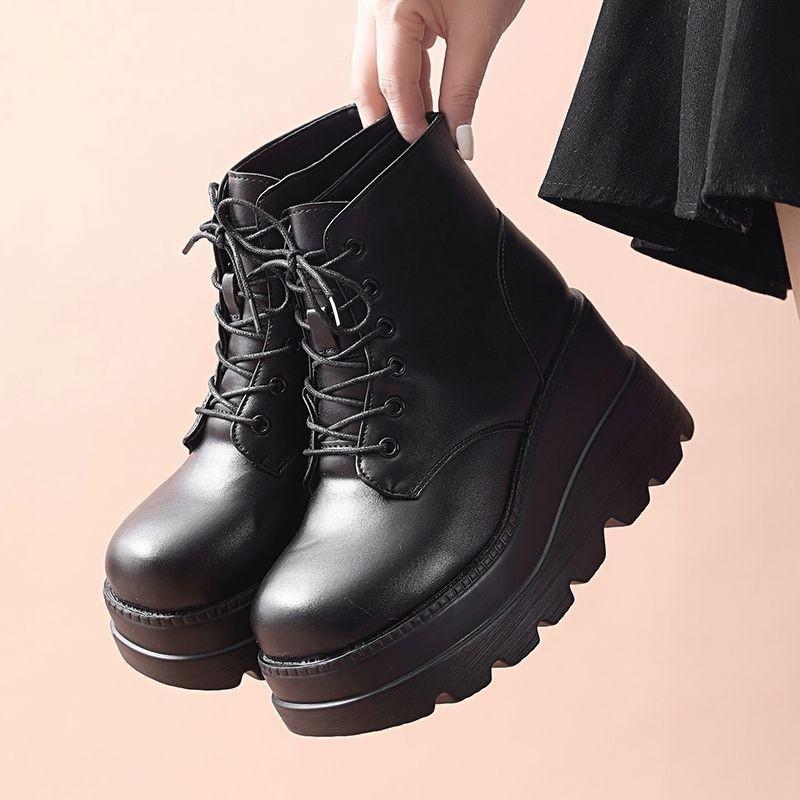 Fashion 2024 Latest Sloping Heel Height Increasing Casual Women's Shoes with Sponge Sole and British Style Short Tube Boots for Women
