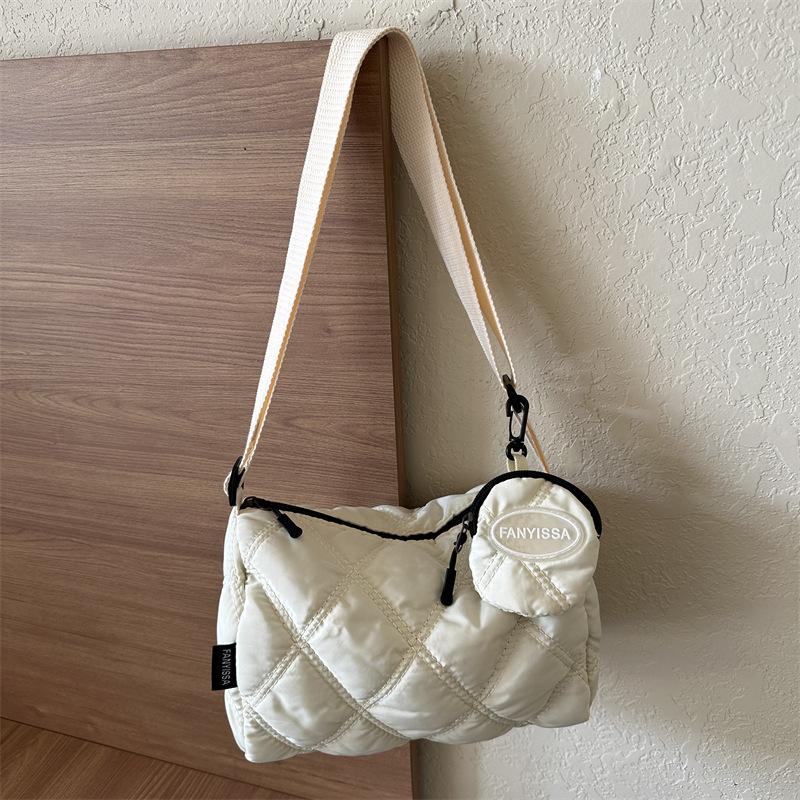 

Solid color rhombus cotton clothing bag women s fashion versatile simple shoulder bag shoulder messenger bag one size fits all белый