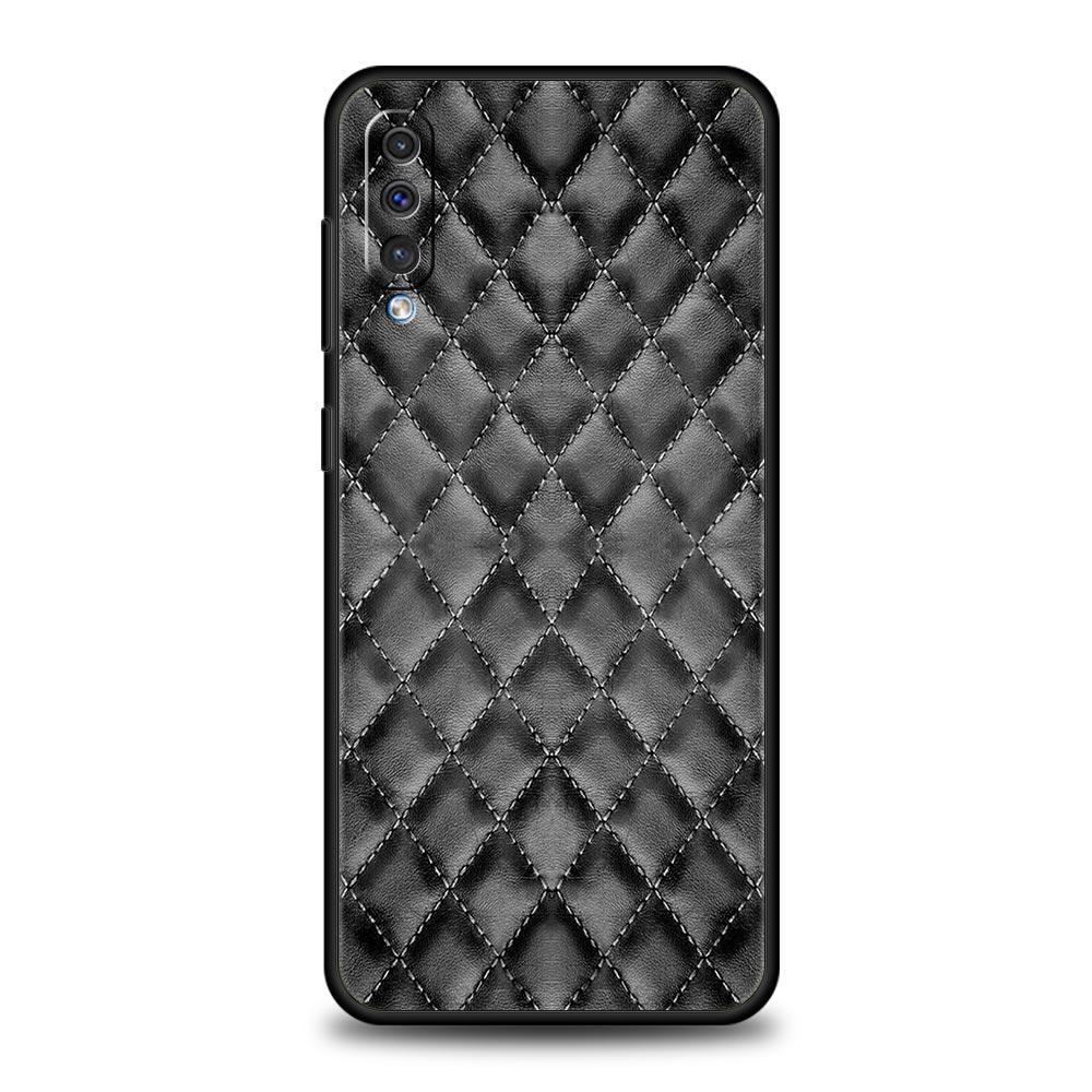 Quilted Texture Sofa Pattern Crown Phone Case For Samsung A56 A36 A26 A34 A17 A16 A06 A14 A12 A54 A72 A22 A52 A50 A40 A32 Cover