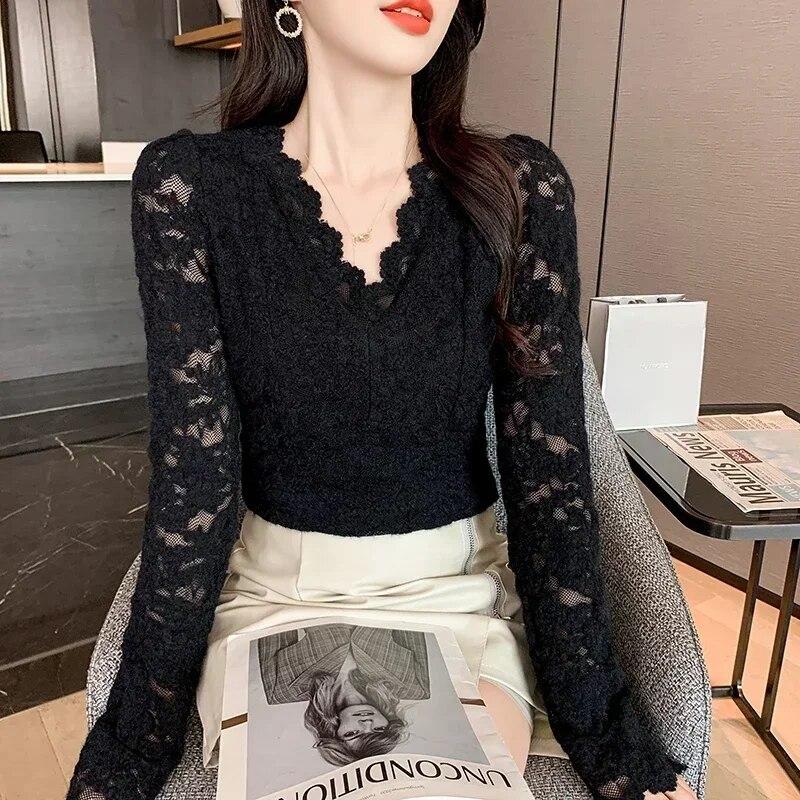 Blůza s krajkou s výstřihem do V Podzimní Ležérní Móda Zvonový Dlouhý Rukáv Krajková Košile Vlnitě Plisované Kancelářské Topy Háčkovaný Květ Dírkovaná Blůza 29902