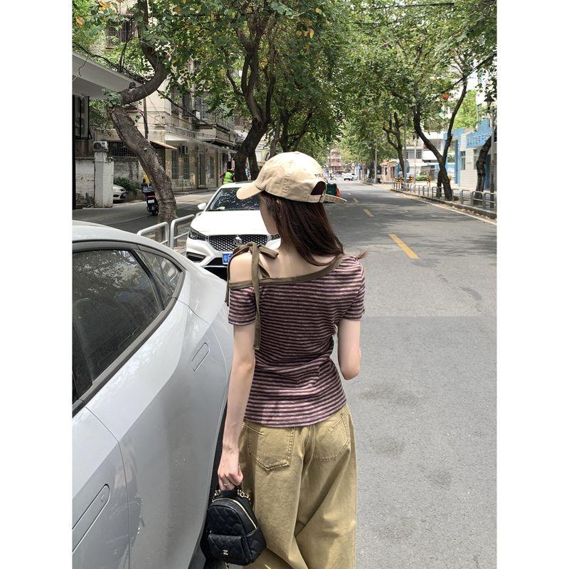 Kumikumi Sweet and Spicy Style Sloping Shoulder Strap Short sleeve T-shirt Women Summer Retro Stripe Slimming All-Match off-Shoulder Top