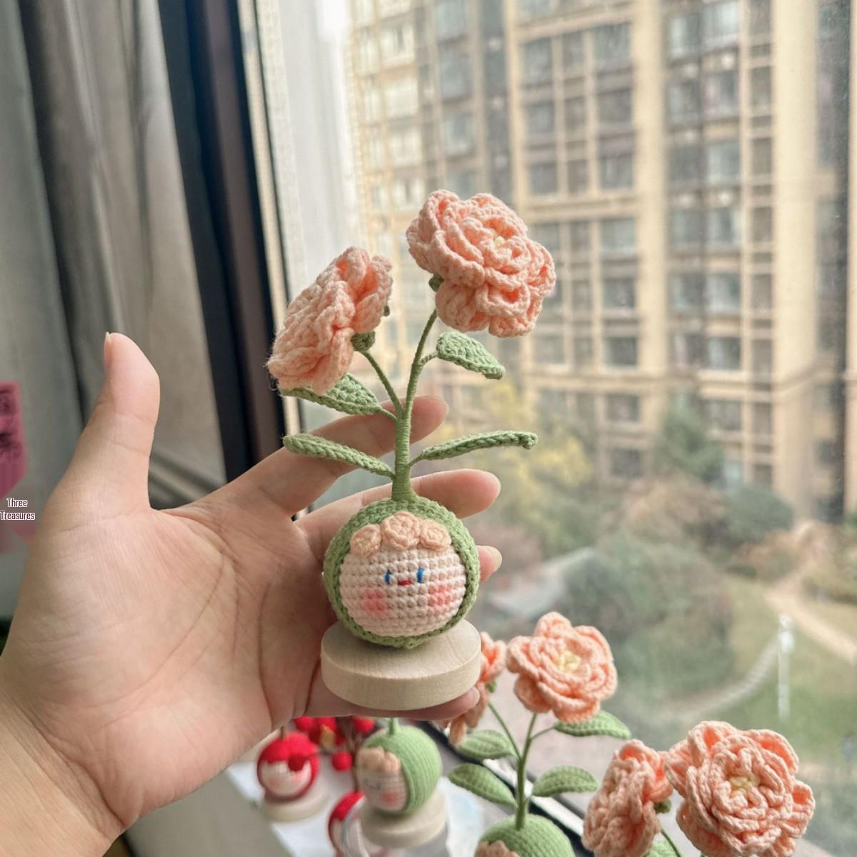 Hand-Knitted Camellia Dango Yarn Bouquet Ornament for Decoration and Gifts