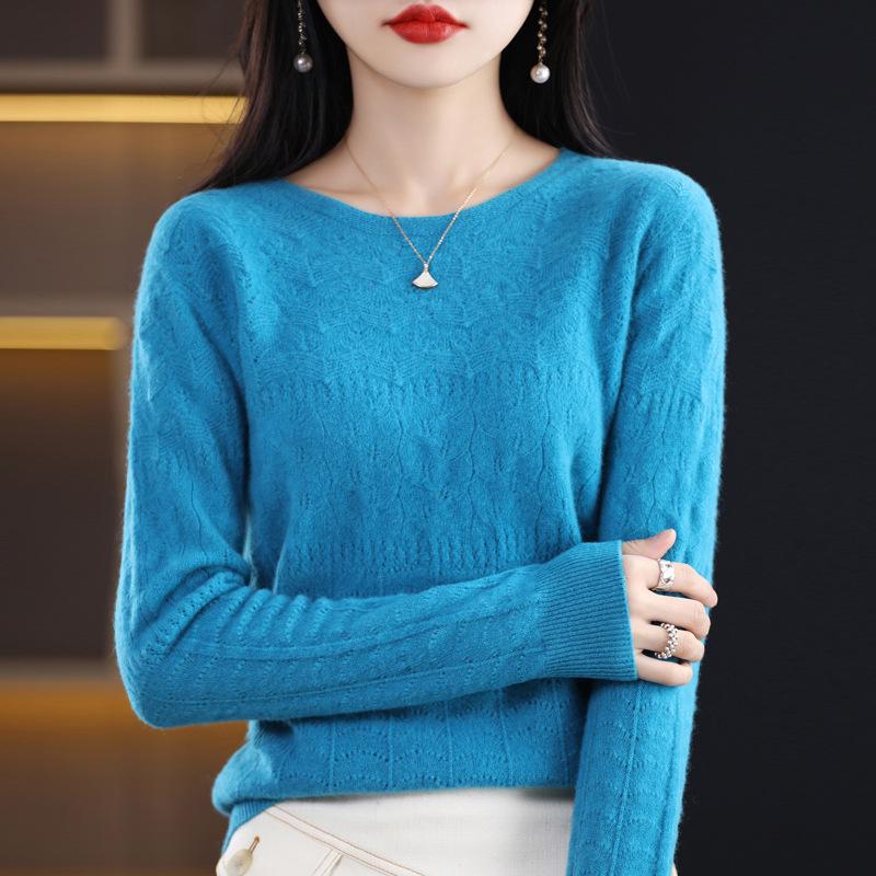 2023 Women's Stylish Loose-Fit Hollow Out Knit Sweater