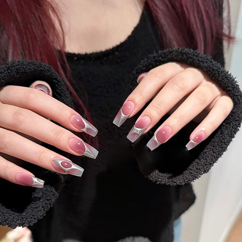 Wear Nail Patch Blush Smudge Fake Nail Patch Silver Geometric Line Nail Patch Finished Removable Advanced