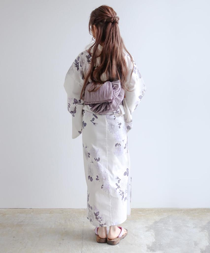 Yukata Set and in with a Variegated Weave Kokiku One Size Fits [KYOETSU] Women's 4-Piece (Yukata, Obi, Underwear, Geta) Off-White (Size AB, 7.
