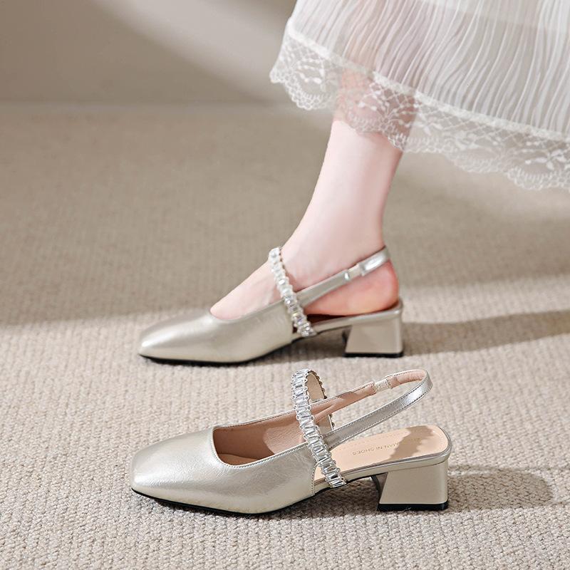 

Coarse-heeled Baotou temperament 2025 summer air new rhinestone square head white sandals women s heel Mary Jane cool single shoes 40 шампанского