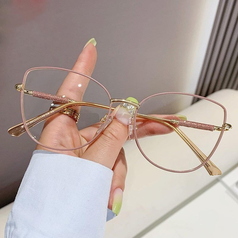 Fashion Cat Eye Anti Blue Light Myopia Glasses Women Brand Design Curved Temples Optical Prescription Glasses Minus 0 To -6.0