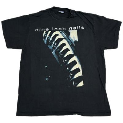 Maglietta Vintage 1991 Nine Inch Nails Now I’m Nothing Taglia XL Stampa Singola Band RISTAMPA