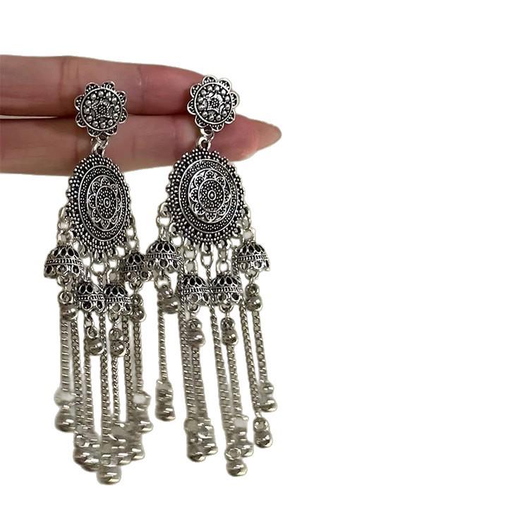 Retro Ethnic Bell Tassel Earrings: Exquisite, Fashionable Dangle Design with Light Luxury Appeal.