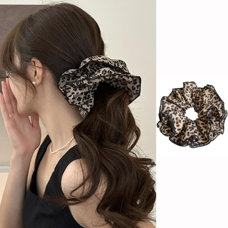 Noir Leopard Two-Layer Gopchang Hair Band brown