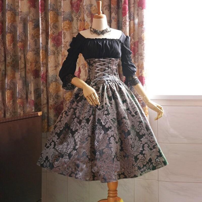 

Enchanting Plus Size Ladies Medieval Vintage Gothic Lolita Retro Dress Costume 2XL