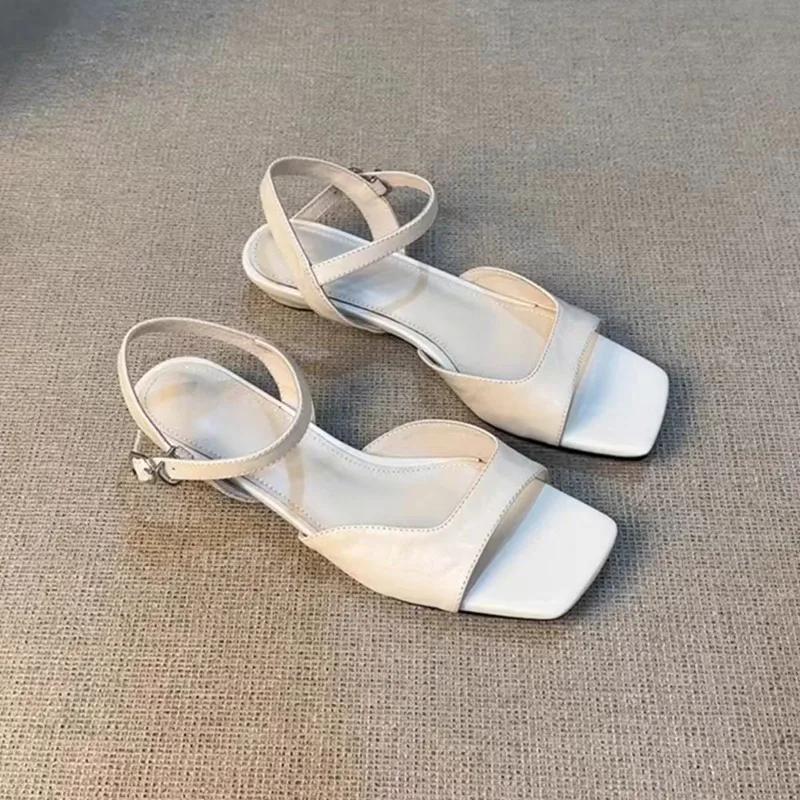 French Retro One-word Buckle Sandals Women's Summer 2025 New Versatile Low-heeled Beautiful Roman Shoes