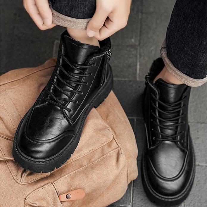 Winter High Top Warm Men's Leather Boots Black Velvet Anti Slip Thick Ankle Boots Thick Soled Wear-resistant Short Boots