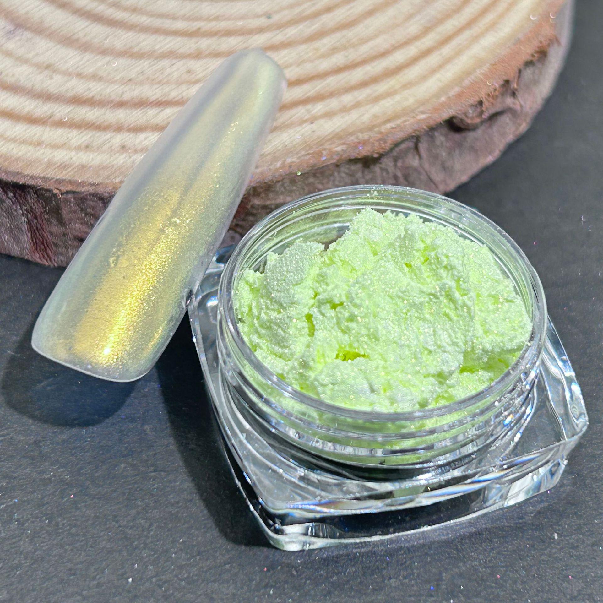 

Aurora Pearlescent Nail Powder - 9 Colors Translucent Fairy Dust for Nail Art 0.5 grams