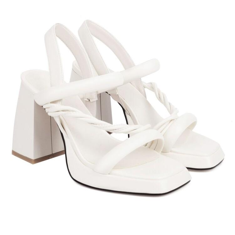 Ресей эстрада жұлдыздарының эротикалық фотосуреттері