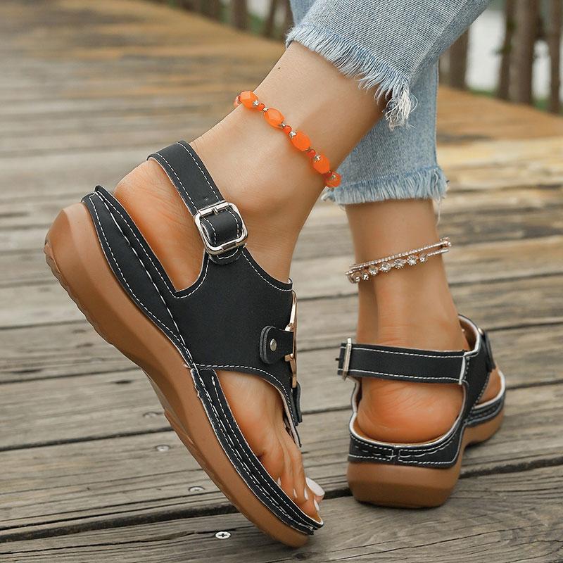 Fashion Large Metal Decor Wedges Sandals for Women Plus Size Ankle Buckle Clip Toe Sandals Thick Sole Chunky Platform Casual Slippers