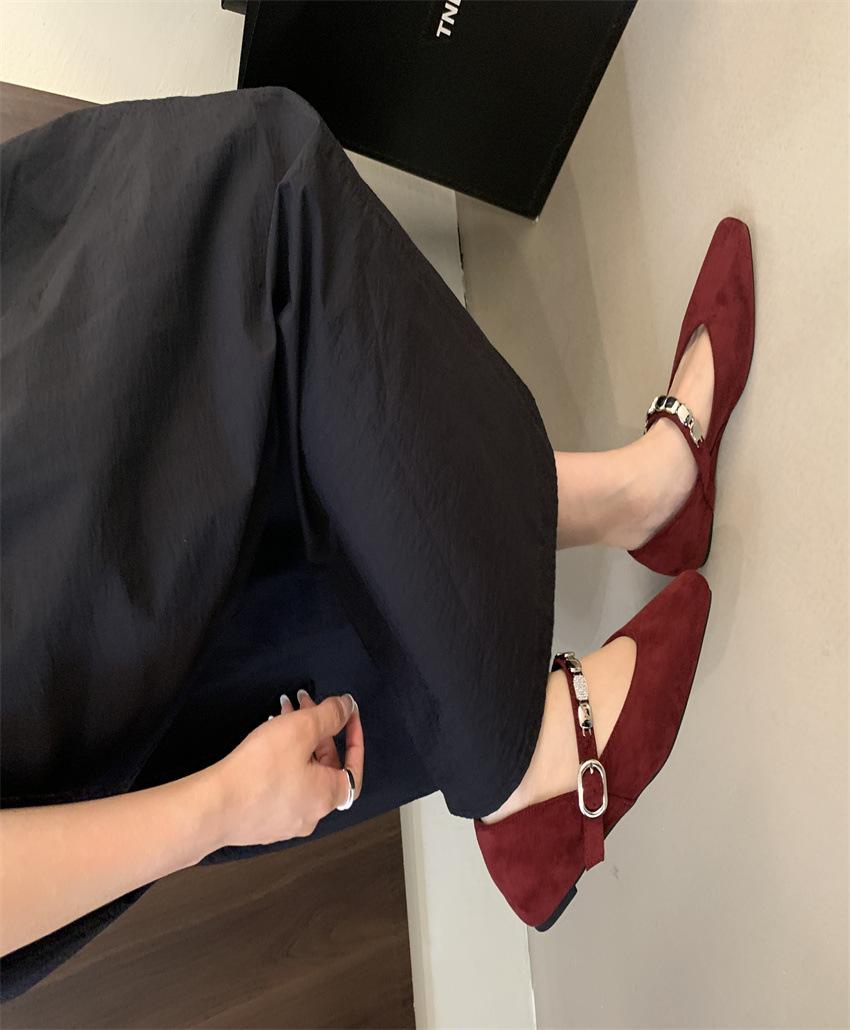 

Rhinestone thick heel silver Mary Jane shoes women s 2025 autumn new square head light mouth soft sole low heel not tired feet single shoes 39 бордовый