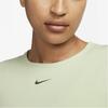 Nike T Shirts Women's Green Crew Neck Moderate Other FB5233-343