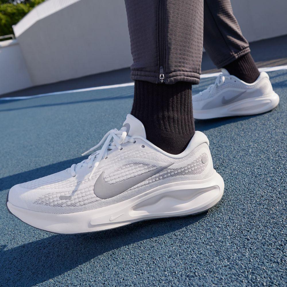 Nike Journey Run Phantom Light Smoke Grey 44