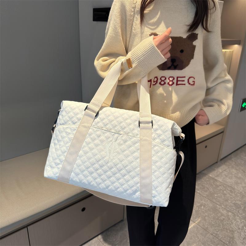 Rucksack mit Kontrastkaro, große Kapazität, Sport- und Fitnesstasche, Reisetasche für Kurzstreckenreisen, Gepäckaufbewahrung