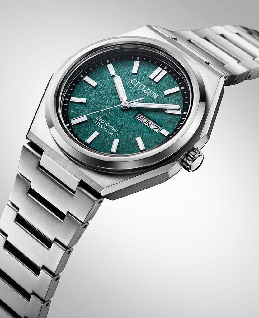 Citizen Zenshin Eco-Drive Super Titanium Saphir Herrenuhr AW0130-85X